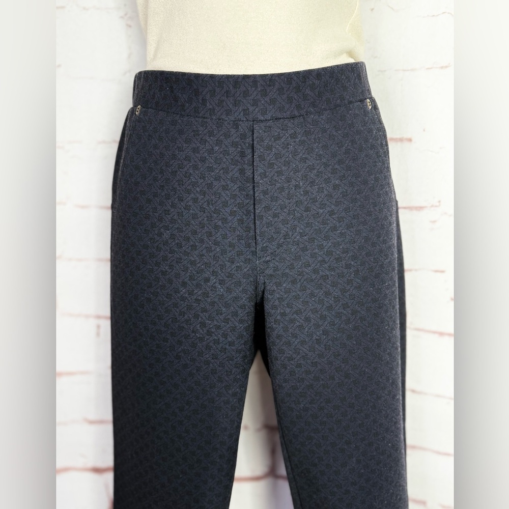 INSIGHT 26.5 Inch Waist Black Jacquard Print Pull On Slim Fit Size 4 Pants - Picture 2 of 13